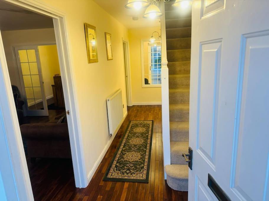Detached 4 Bed Family Home Great Sankey Exterior foto